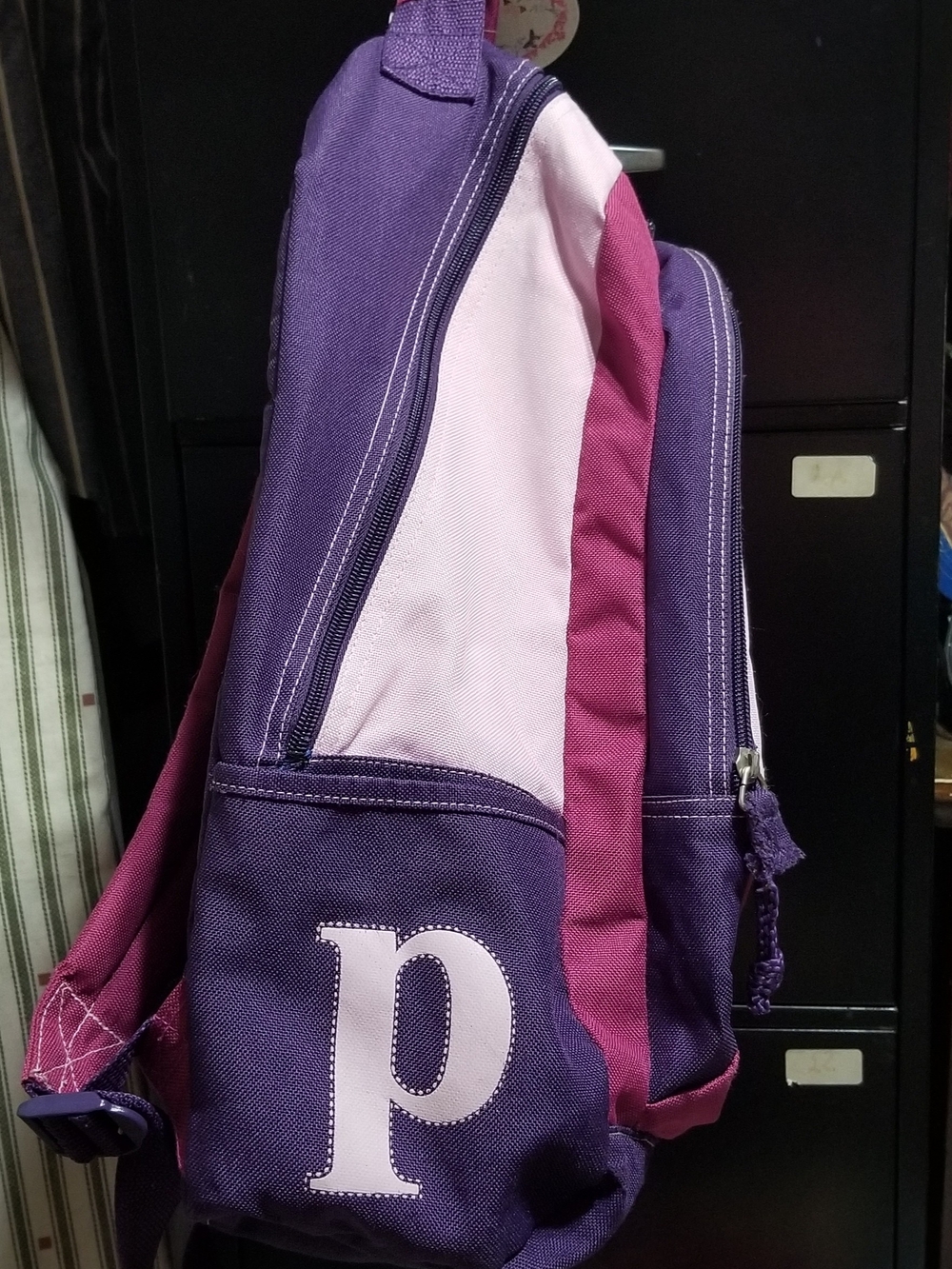Vintage Kids' One Size Disney Magenta And Purple Winnie the Pooh School Backpack - Picture 8 of 14